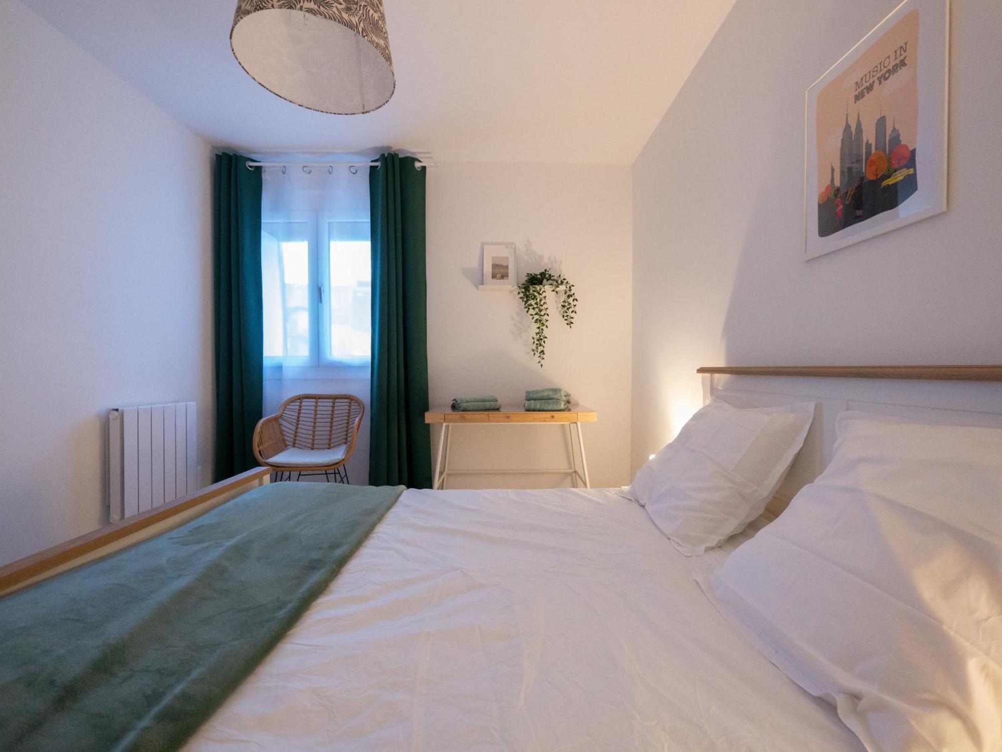 Le Grandiose - Gare - Parking - 6 Personnes - Reve Au Mans Apartman Le Mans Kültér fotó